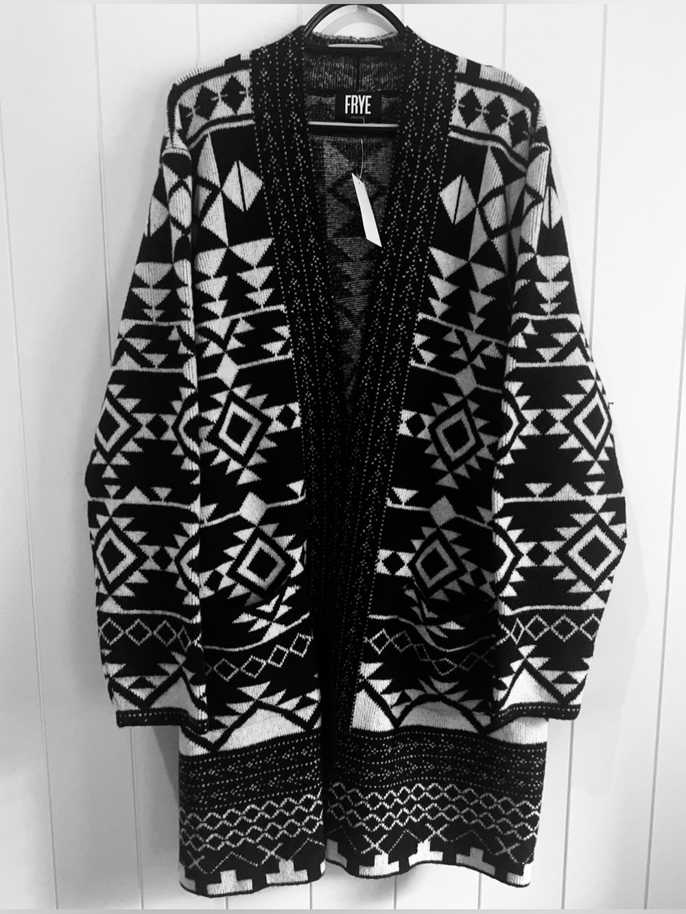 Frye NWT Cardigan Sweater Open Front Aztec Western Size XXL Black White